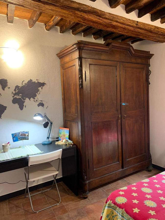 Apartamento Le Parole Del Gatto Génova Exterior foto